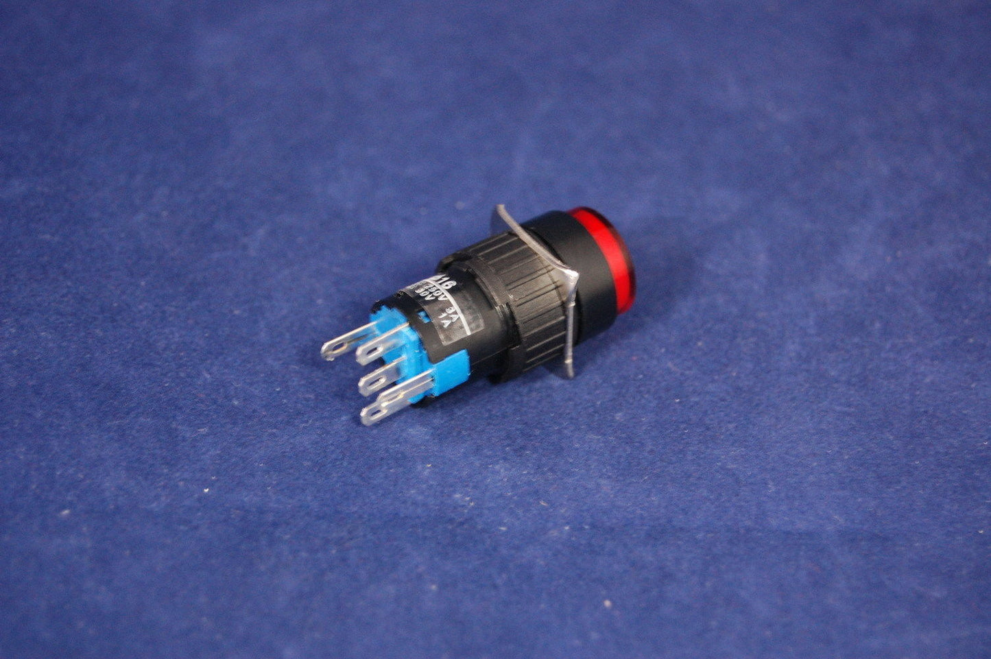 2PCS 16MM RED ROUND Latching Maintain PUSH BUTTON LED ILLUMINATED 24V DC 5 PINS