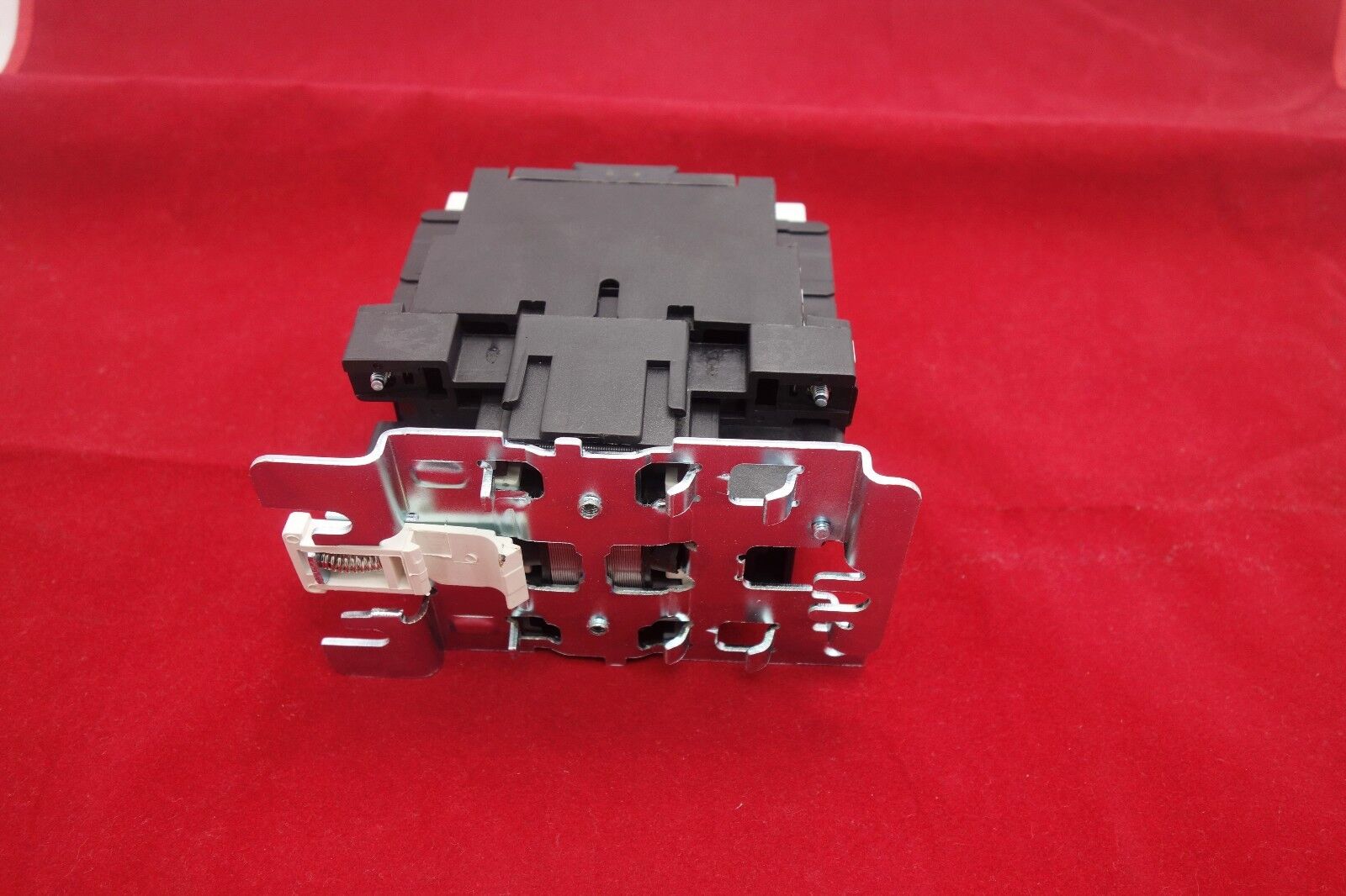 1PC NEW FITS LC1-D4011 AC CONTACTOR  40A 220V AC 50/60HZ