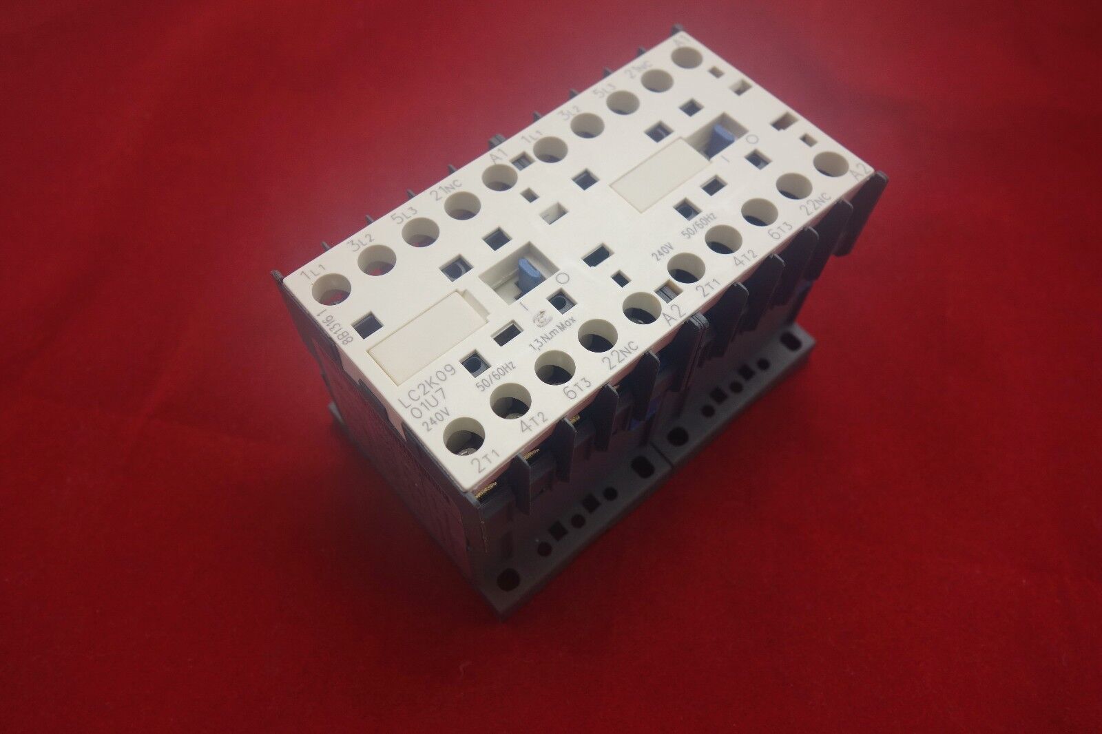 1PC Reversing FITS LC2 K0901 Mechanical Interlock CONTACTOR 9A 240V AC 50/60HZ