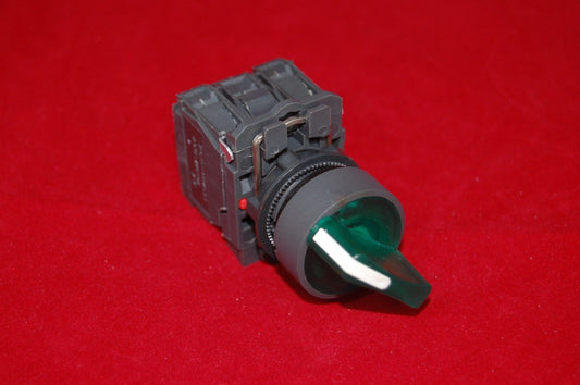22mm ILLUMINATED Selector switch 2 Position Fits Green XB5AK123J5 12V Latching