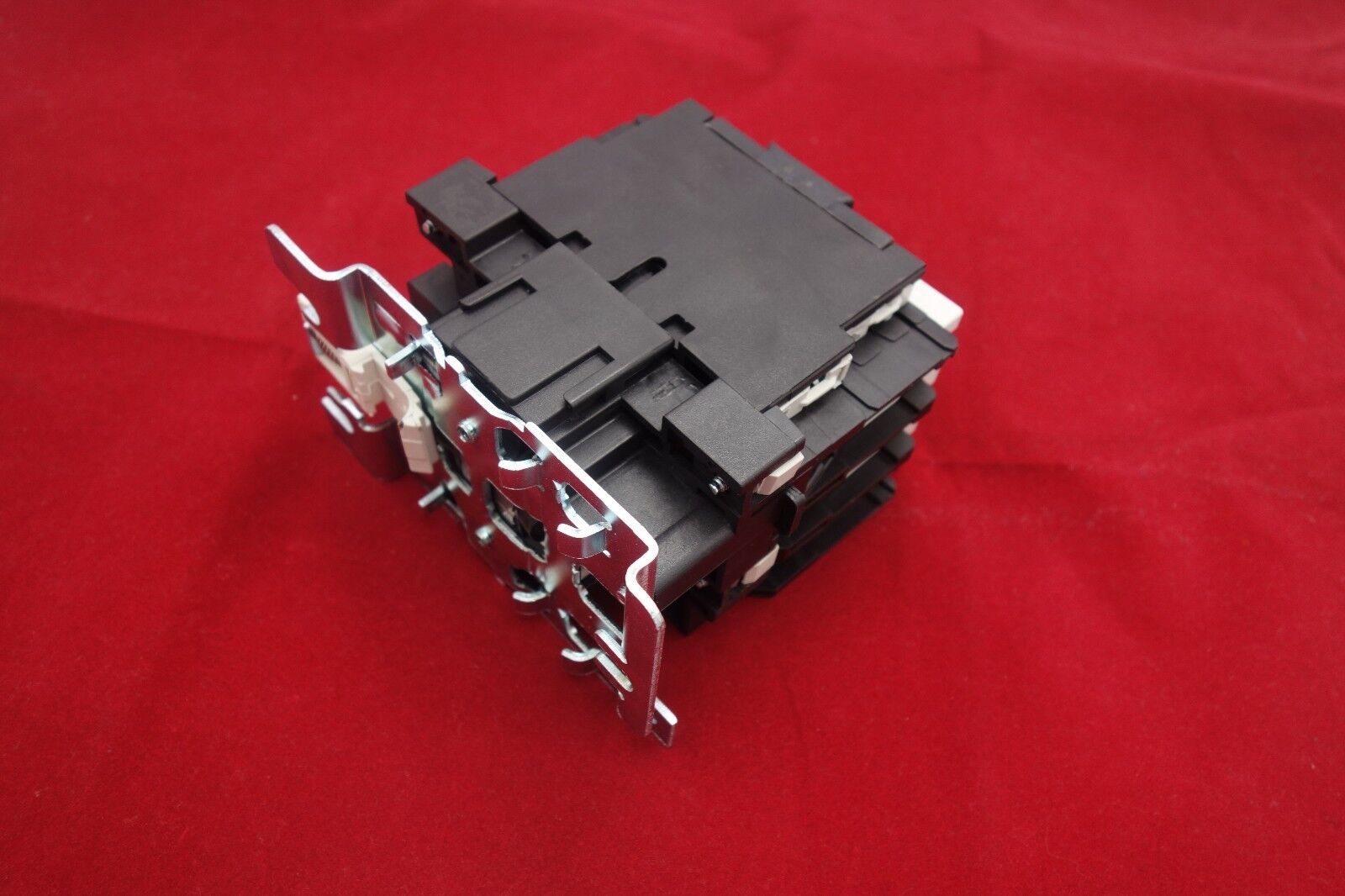 1PC NEW FITS LC1-D4011 AC CONTACTOR  40A 220V AC 50/60HZ