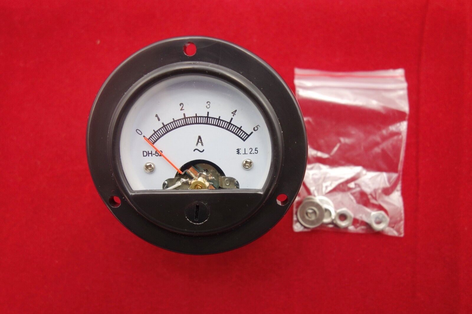 1pc AC 0-5A Round Analog Ammeter Panel AMP Current Meter Dia. 66.4mm DH52