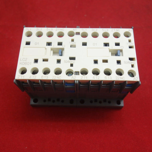 1PC Reversing FITS LC2 K0601 Mechanical Interlock CONTACTOR 6A 110V AC 50/60HZ