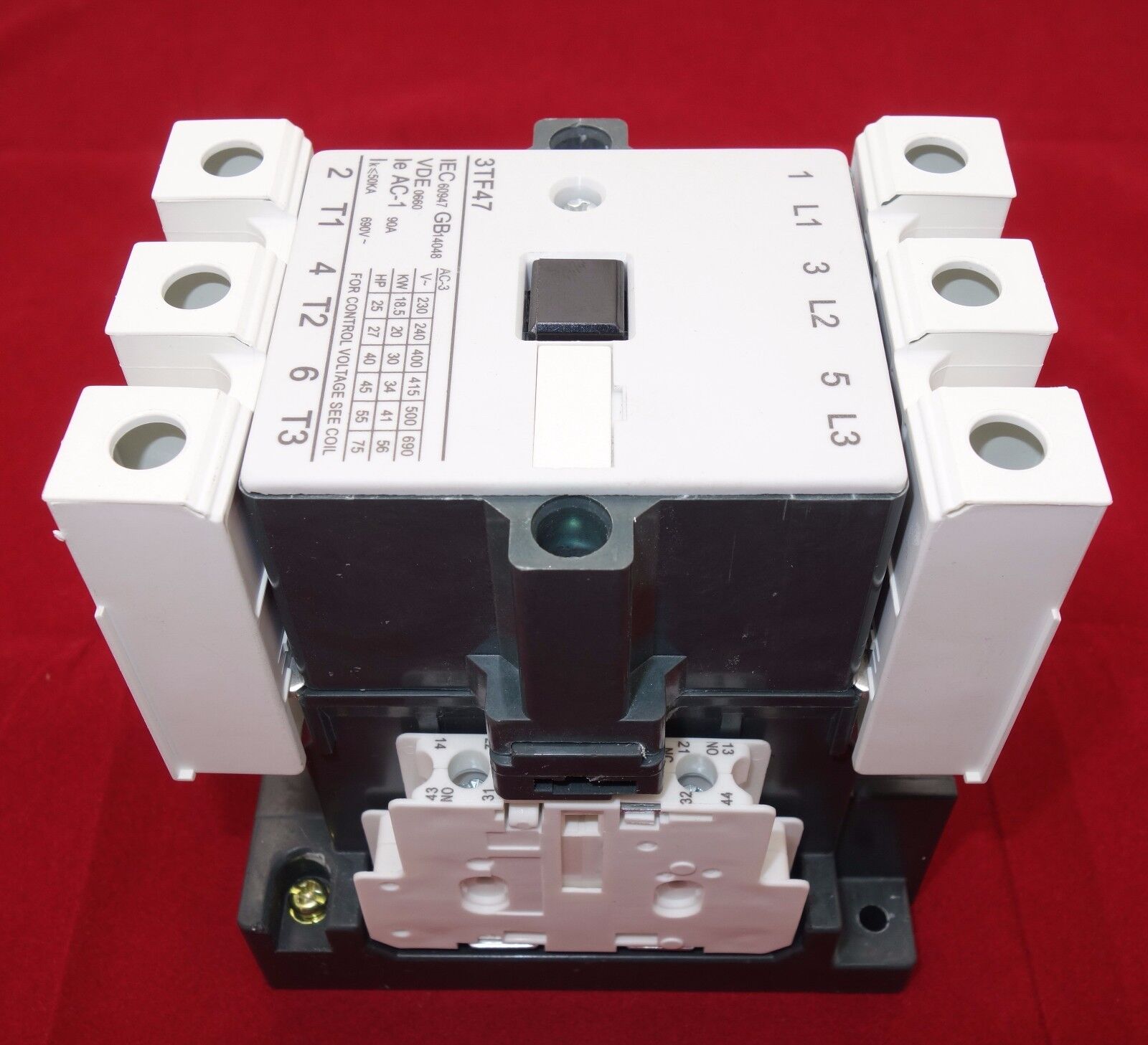1pc New FITS 3TF47 22 AC CONTACTOR 70A COIL 220V AC 50/60HZ