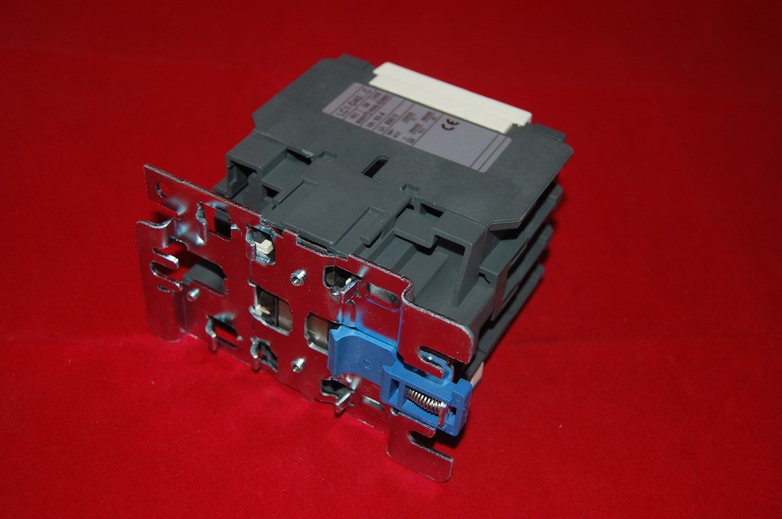 1pc New type FITS LC1D40B7 AC CONTACTOR 40A COIL 24V AC 50/60HZ