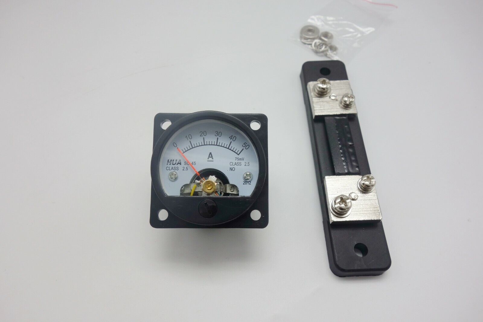 1PC DC 0-50A Analog Ammeter Panel AMP Current Meter SO45 Cutout 45mm with Shunt