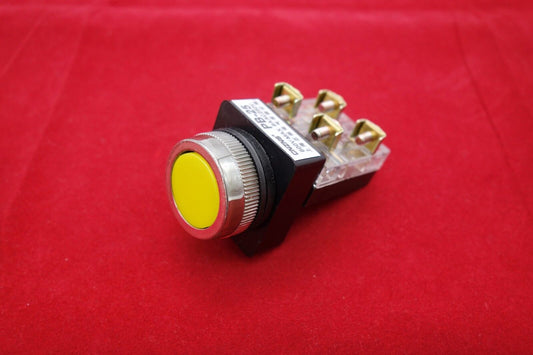 1PC NEW Cutout Dia. 25MM Yellow Momentary PUSH BUTTON Switch 1NO/1NC PB25