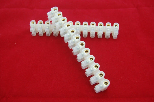 2PCS U Type 15A 12P Terminal Block Material PA 66, 94V-2 M4x6.5 High quality