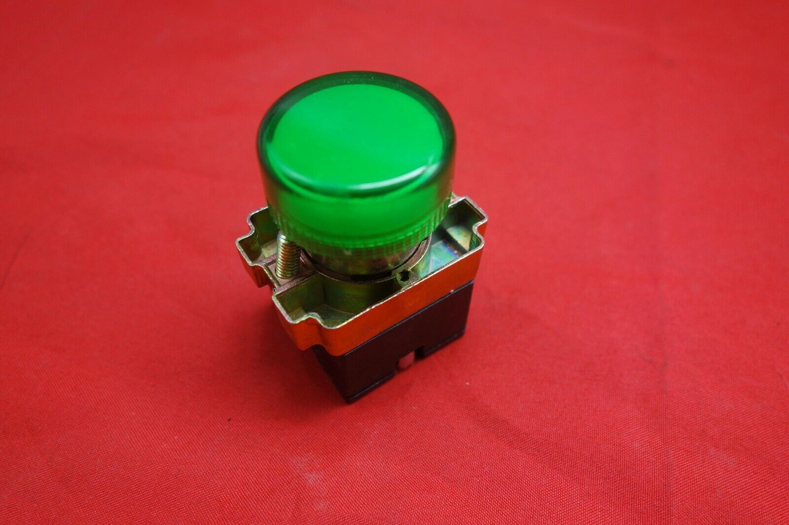 1PC 22MM Green LED Pilot Fits XB2 BV63 direct BA9S 24V AC/DC LED Blub included