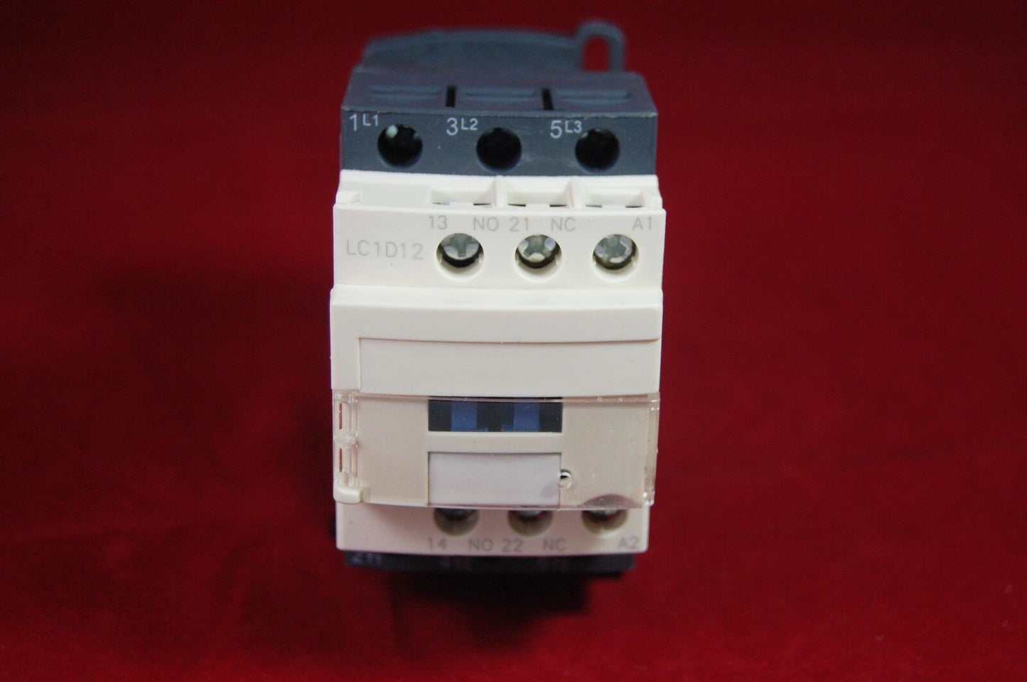 1pc New type FITS LC1D12M7 AC CONTACTOR 12A COIL 220V AC 50/60HZ
