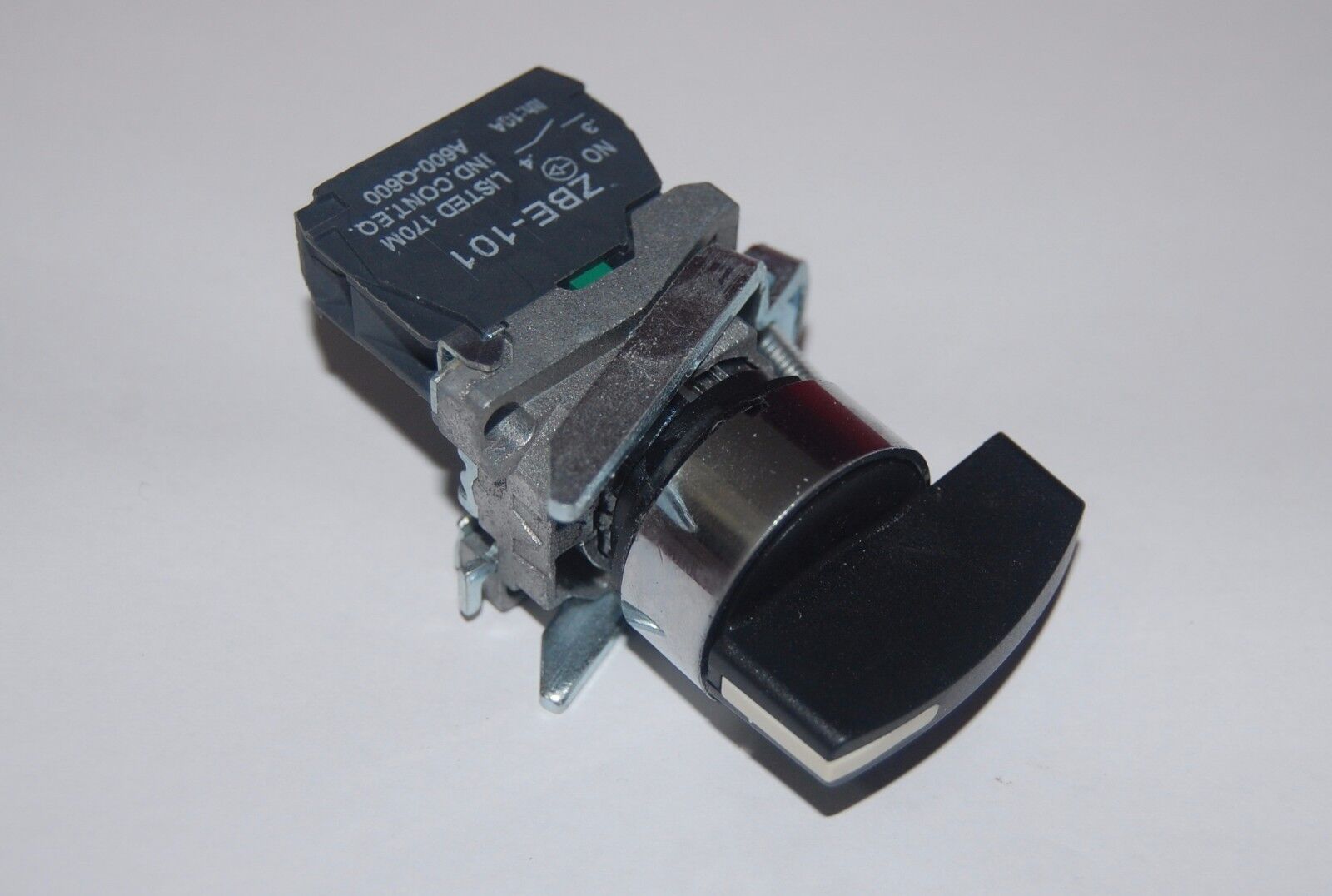 1PC 22mm Long Handle Selector switch 2 Position Fits XB4BJ21  1N/O  MAINTAINED