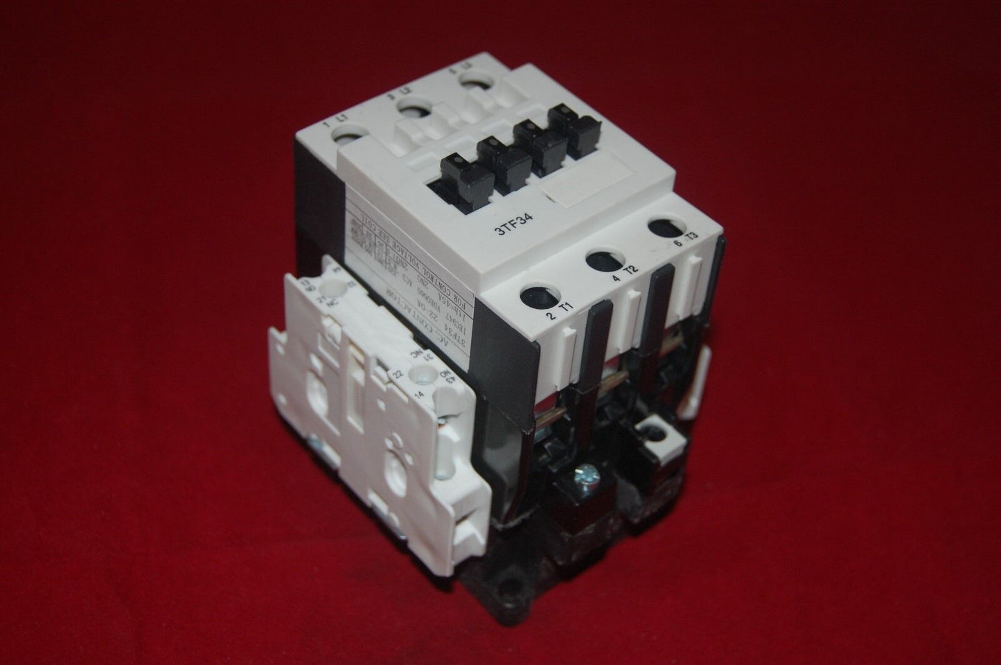 1pc New FITS 3TF3422 AC CONTACTOR 32A COIL 110V AC 50/60HZ