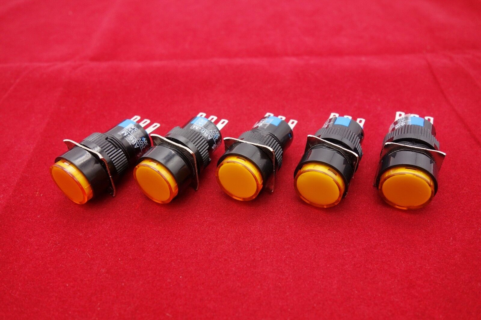 5PCS 16MM YELLOW ROUND Momentary PUSH BUTTON SWITCH AC/DC 3 PINS 250V 3A