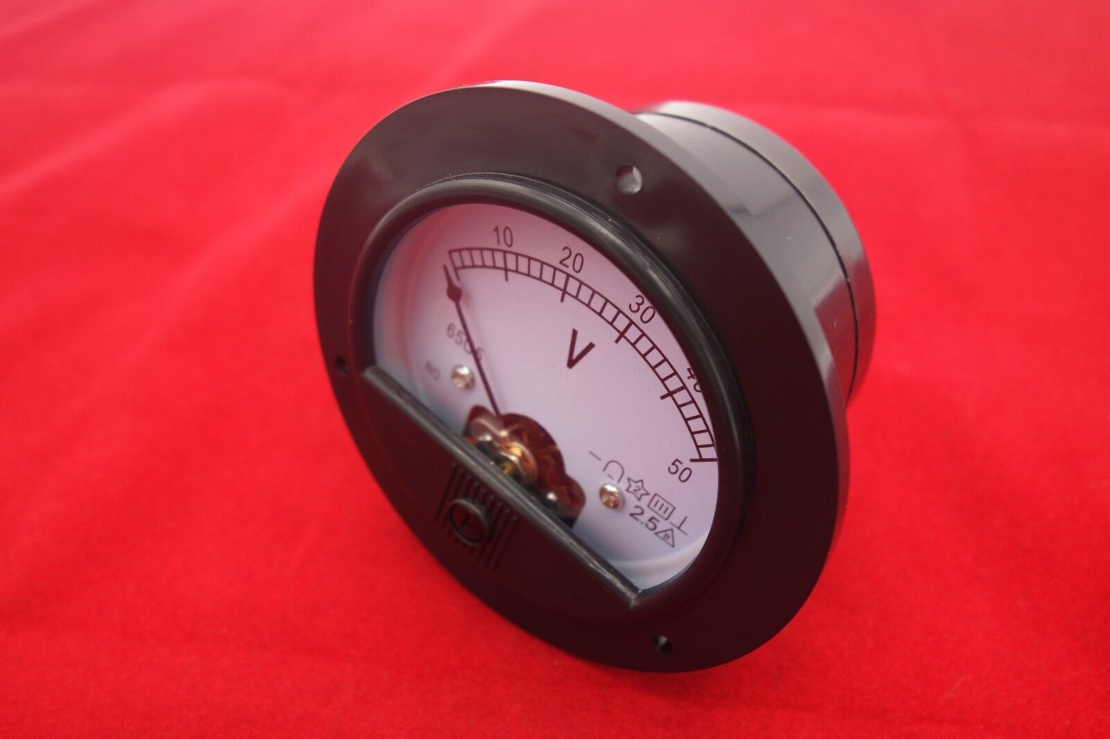 DC 0-50V Round Analog Voltmeter Voltage Panel Meter Dia.90mm direct Connect