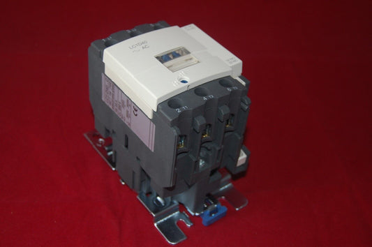 1pc New type FITS LC1D40F7 AC CONTACTOR 40A COIL 110V AC 50/60HZ