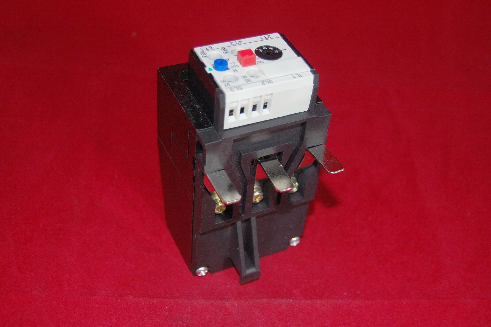 ONE NEW IN BOX FITS 3UA5800-2C THERMAL OVERLOAD Relay 16-25A
