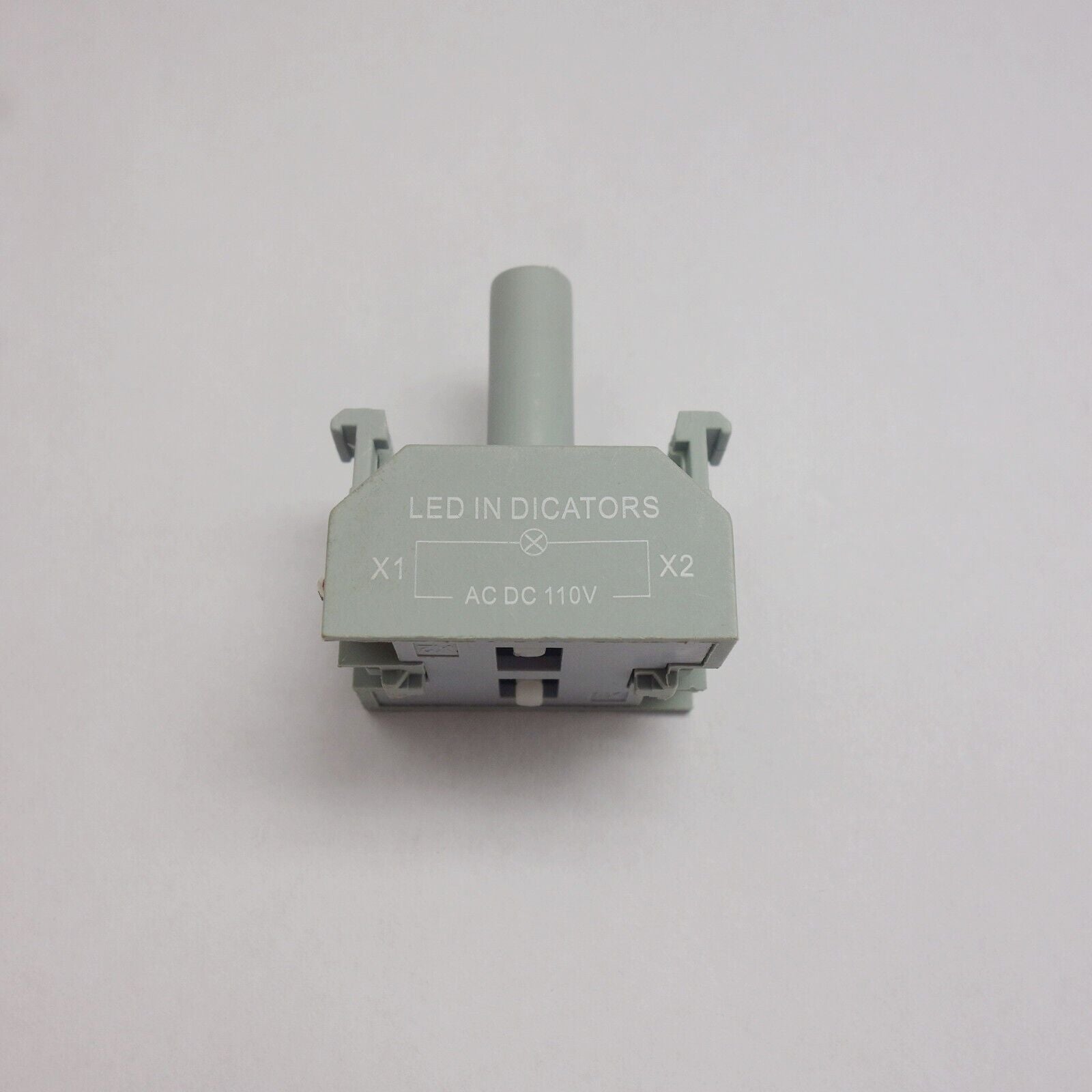 2PCS Lamp Holder LED light block D/R26 RED Color 110V AC/DC use for LA38 LA39